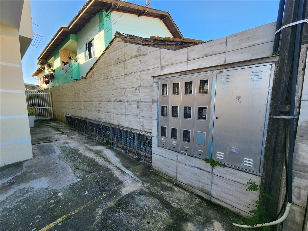 Dpto. 3 dorm, patio y cochera