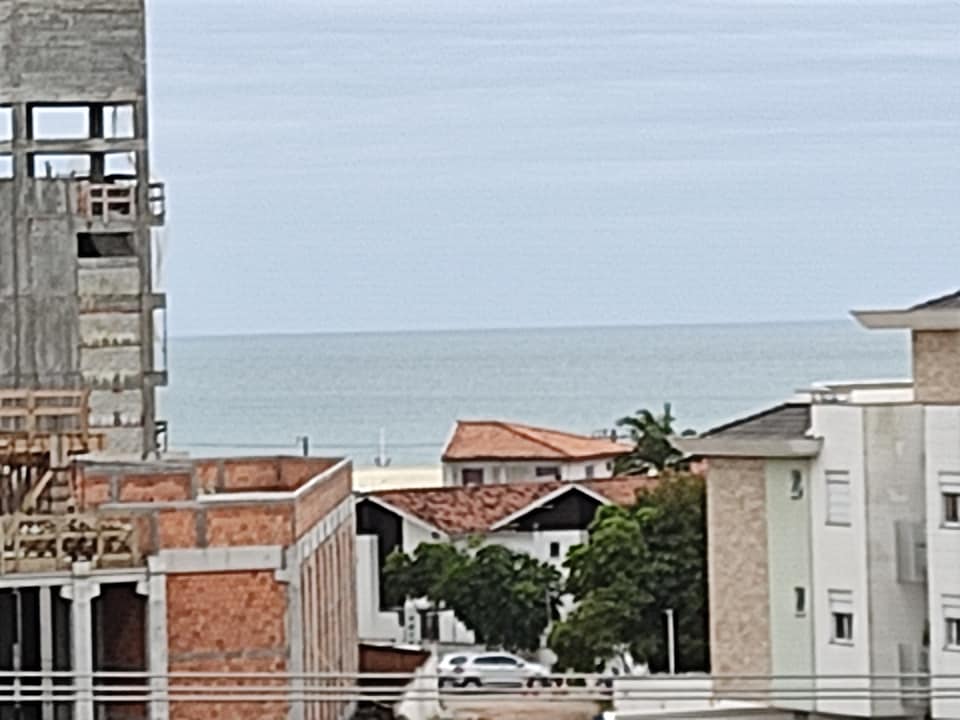 Cond. North Paradise