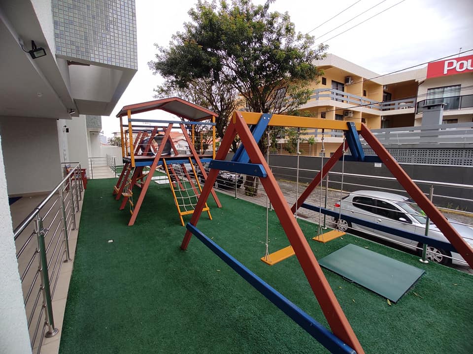 Cond. North Paradise
