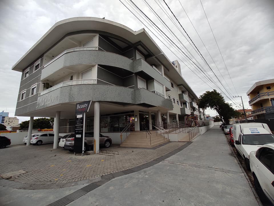 Cond. North Paradise